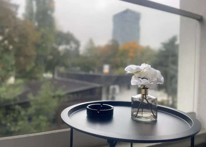 Moderna Apartment Urban Stay